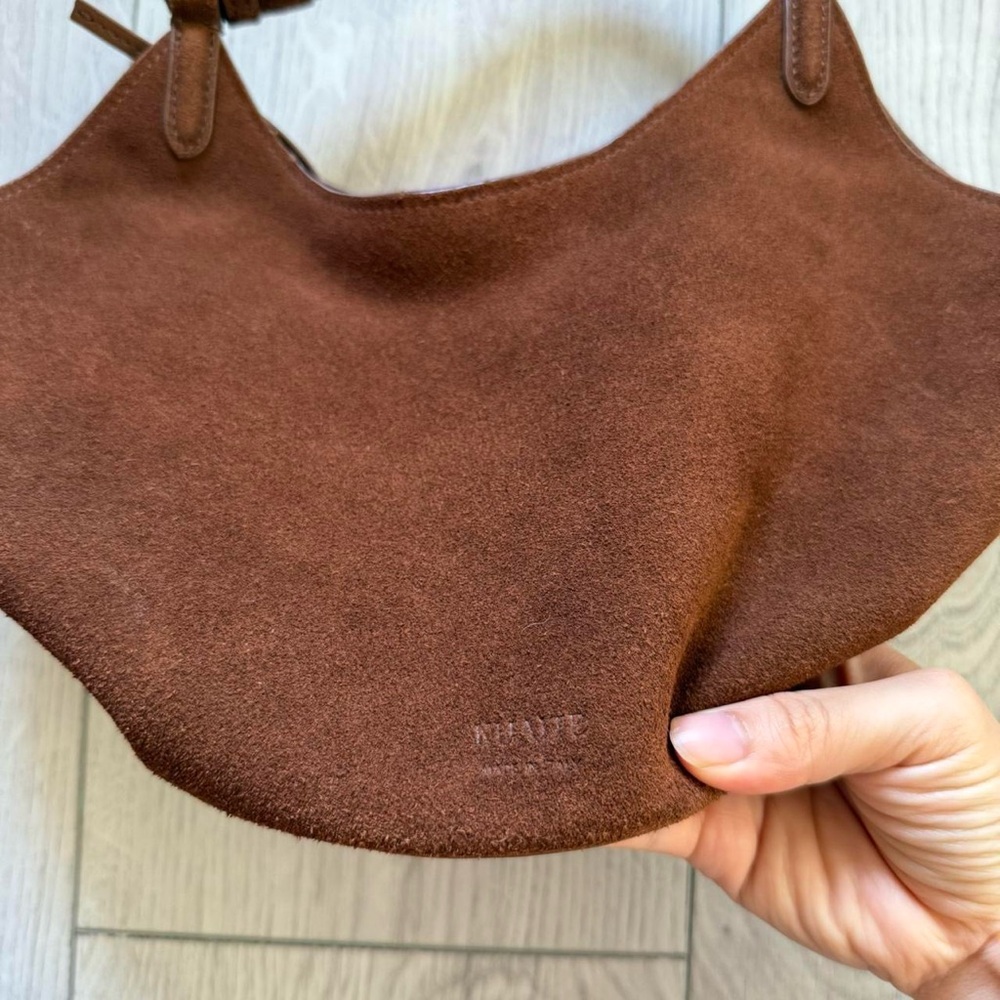 Khaite Lotus suede handbag - Picture 3 of 8